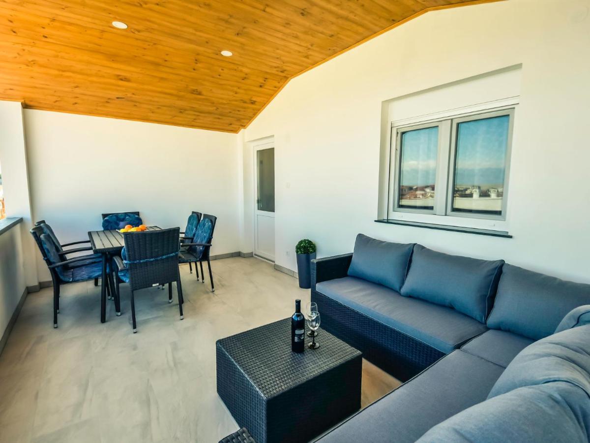 Apartment Matanovi Dvori-2 By Interhome วีร์ ภายนอก รูปภาพ
